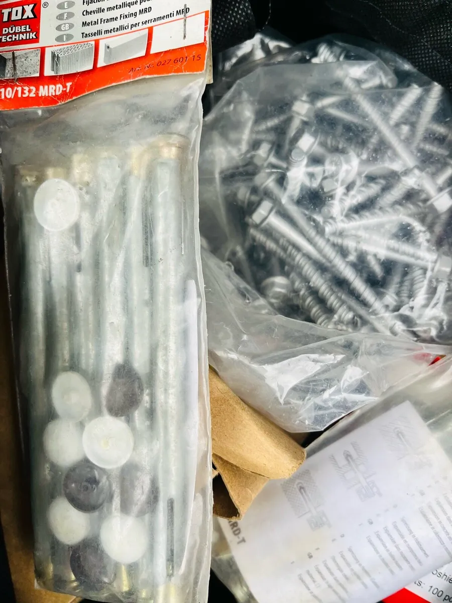 Quick sale of a new packed items - Image 4