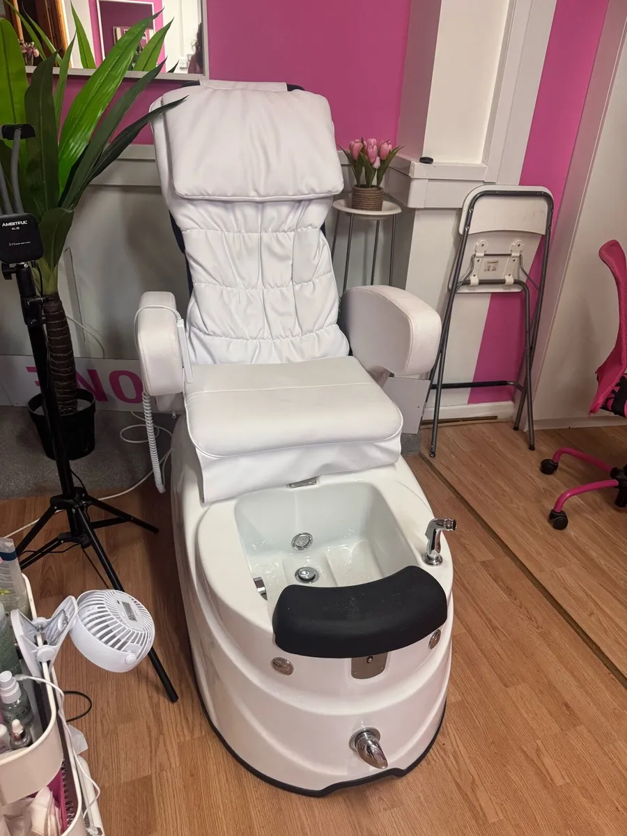 SPA MASSAGE PEDICURE CHAIR BUBBLE BATH - Image 2