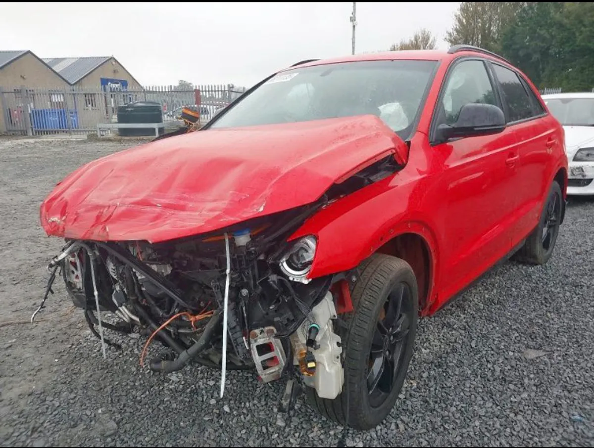Breaking 2018 Audi q3 2.0 tdi - Image 1