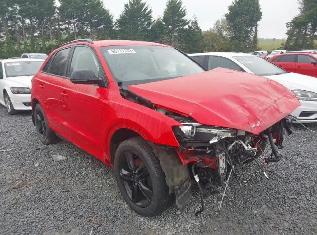 Breaking 2018 Audi q3 2.0 tdi - Image 2