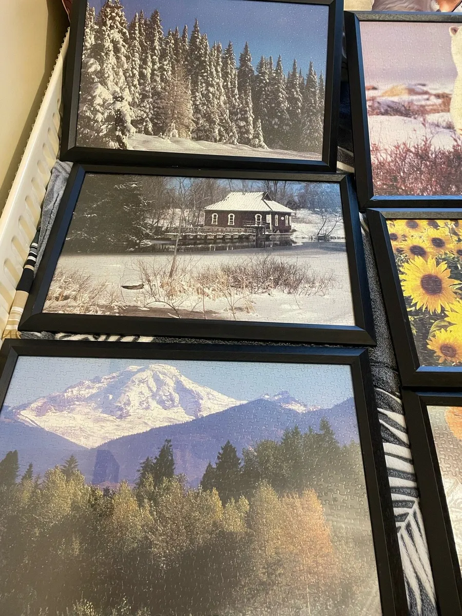 11 Picture Frames - Image 2