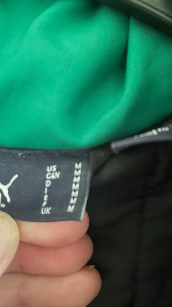 Puma Rugby coat medium - Image 2