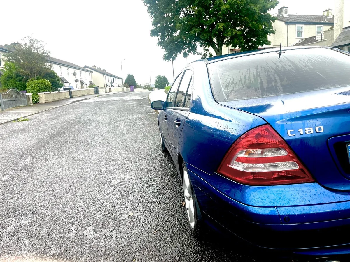 Mercedes C180 - Image 3