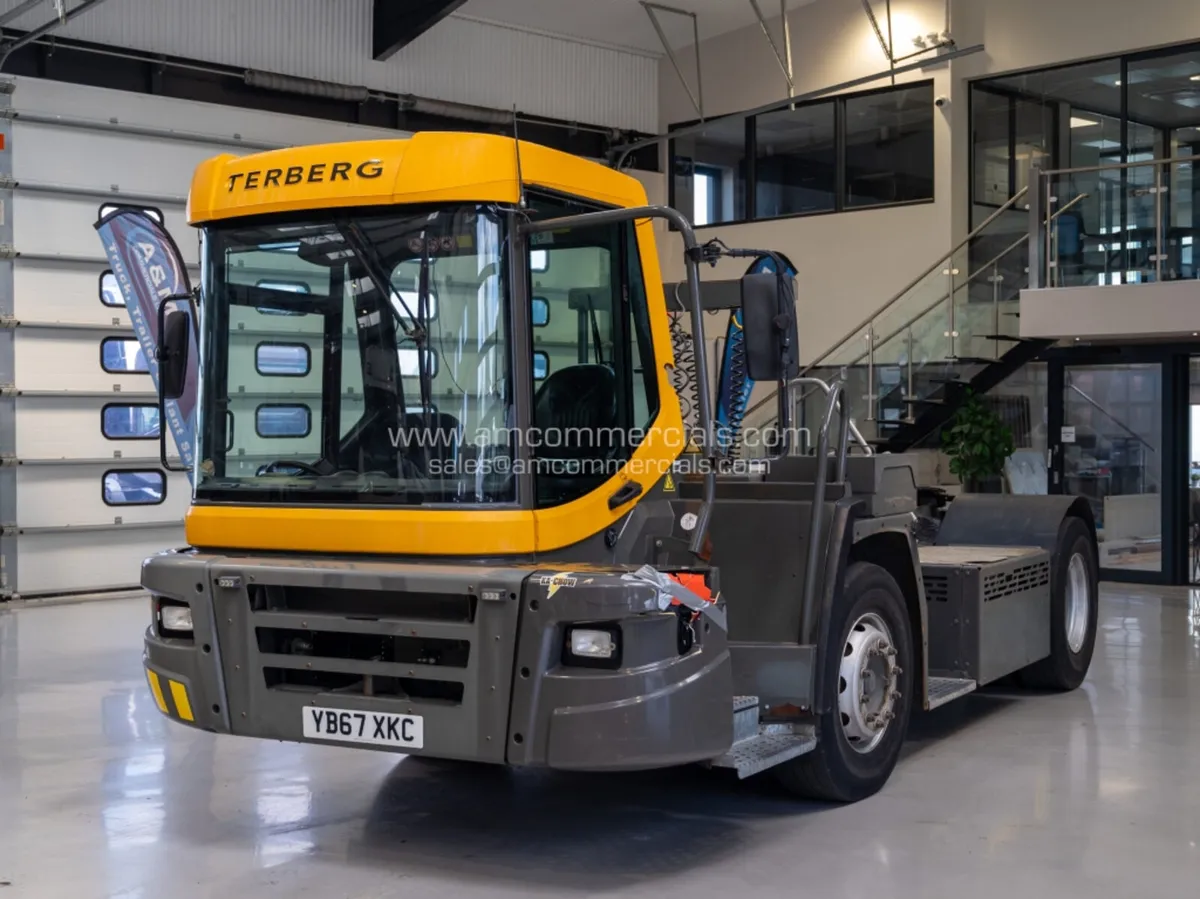 2018 (67) TERBERG YT183 SHUNTER - Image 3