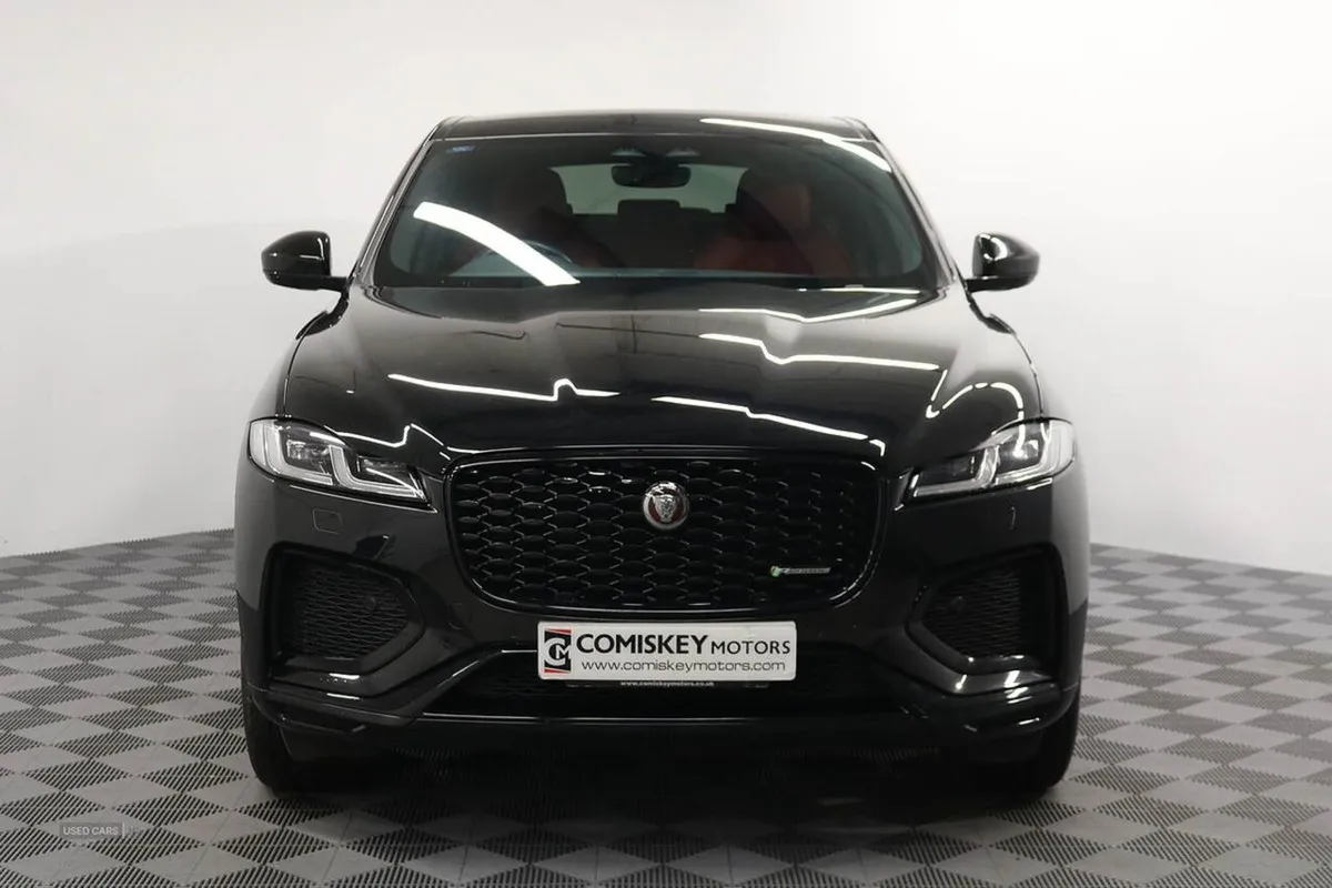 Jaguar F- PACE D200 Mhev R-dynamic S - Image 2