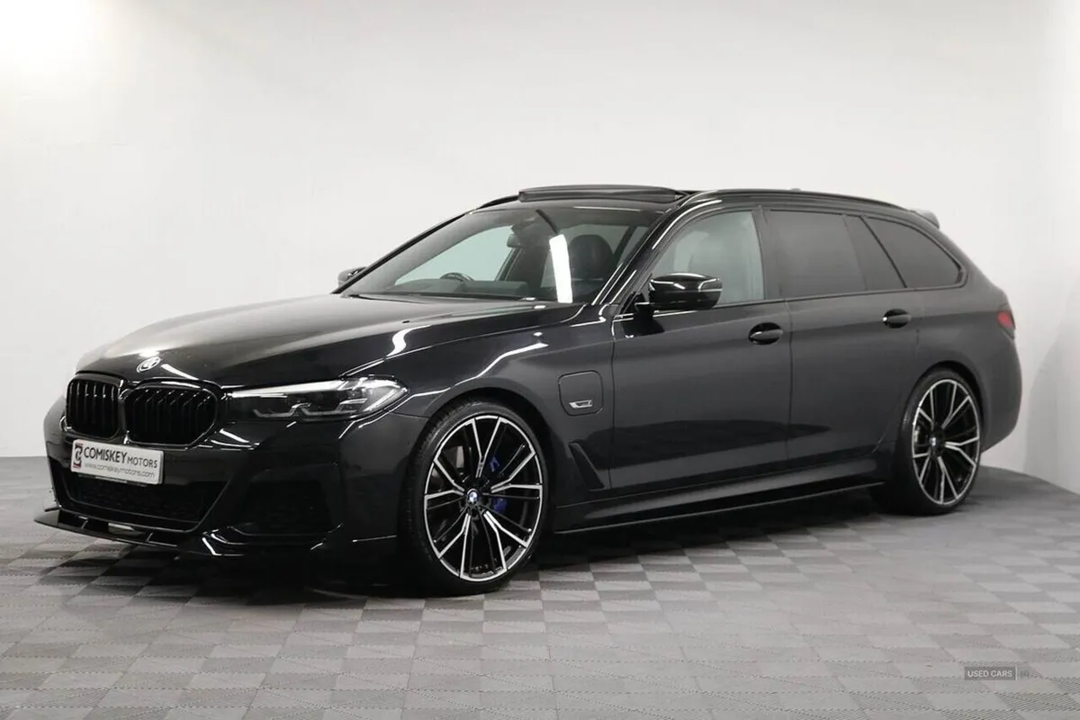 BMW 5 Series 530e M Sport - Image 4