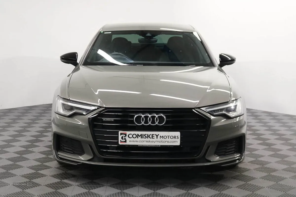 Audi A6 Saloon TDI Black Edition - Image 2