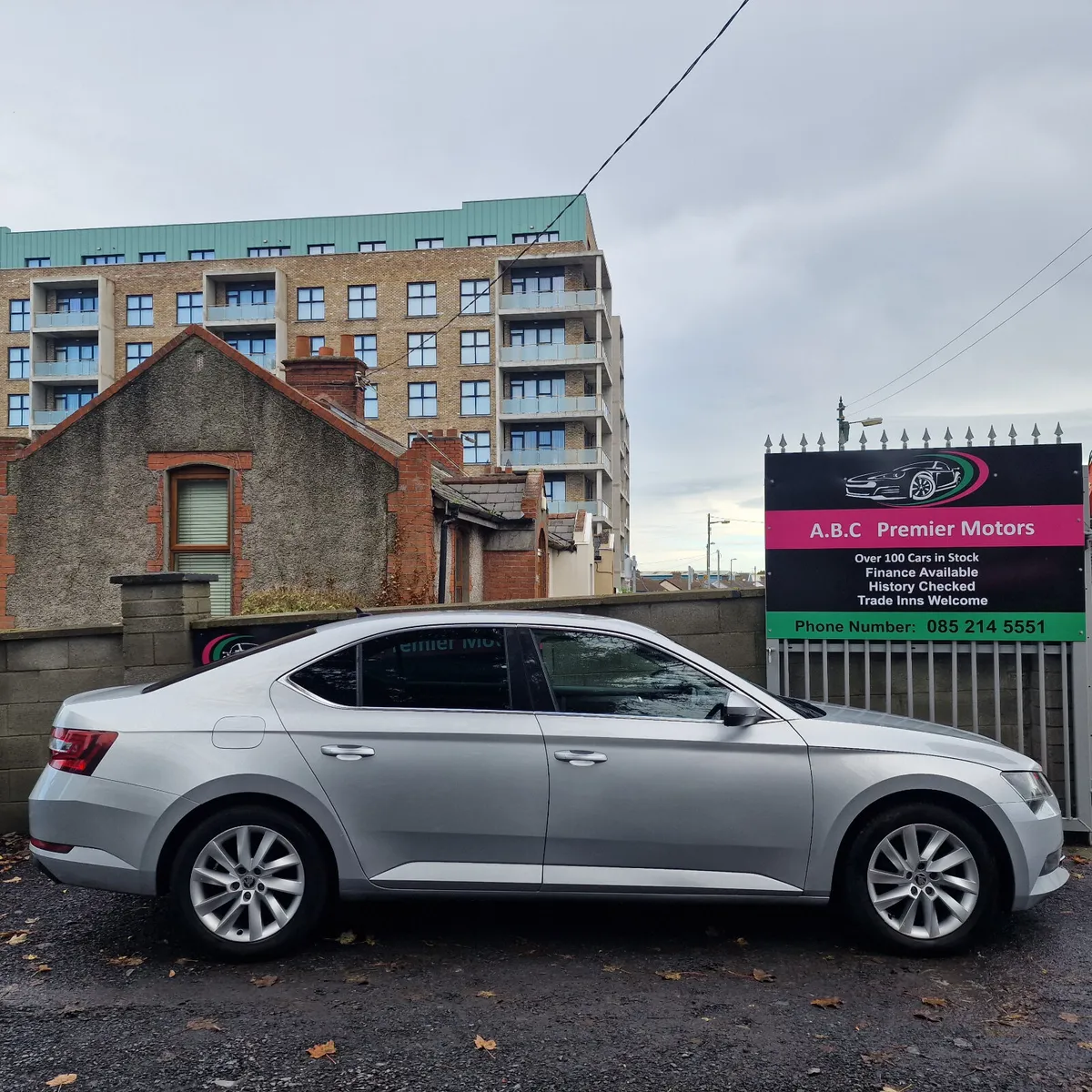 Skoda Superb 2018 1.6 TDI 120bhp Style - Image 2