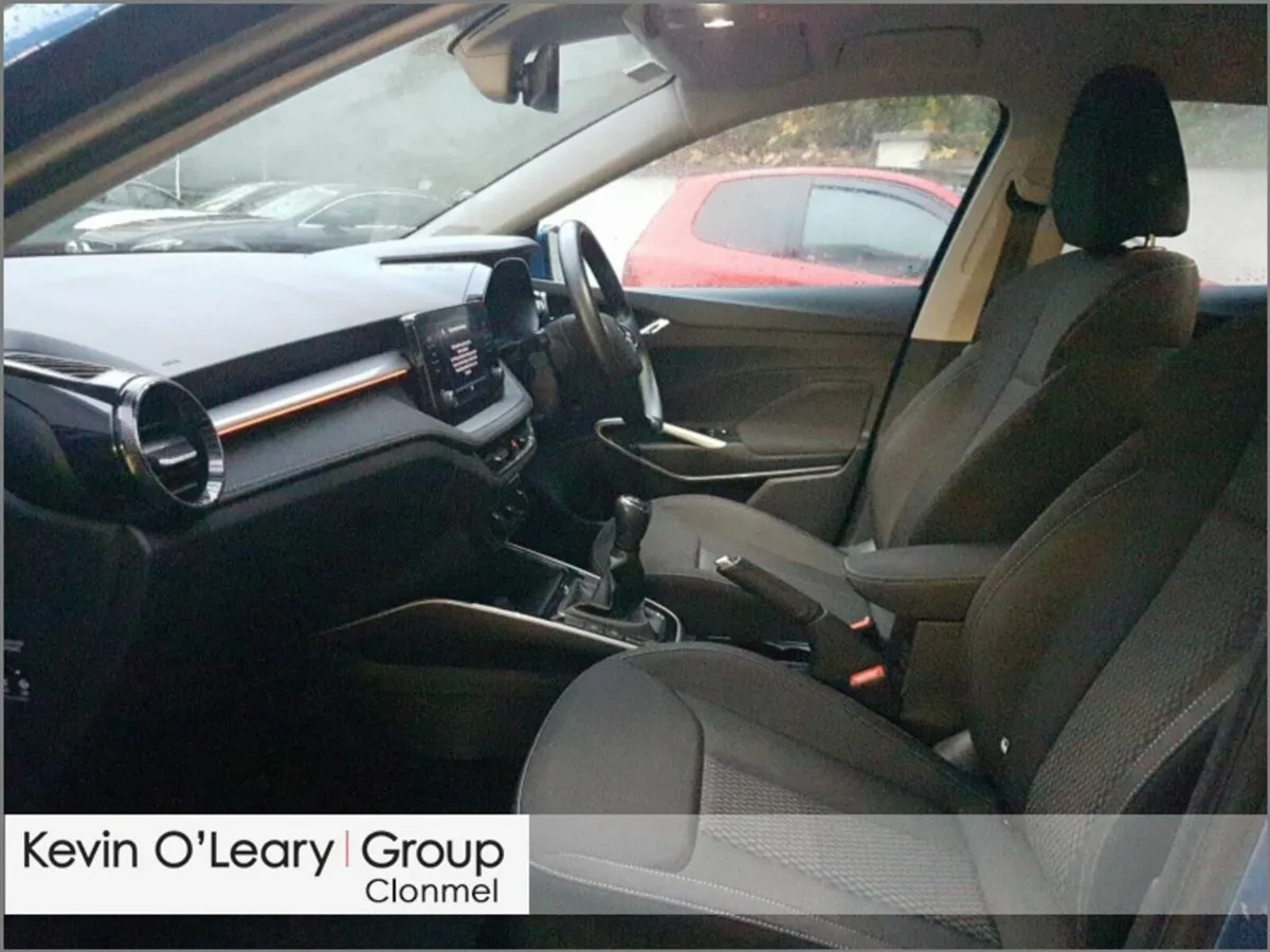 Skoda Fabia 1.0 TSI 95HP STYLE - Image 4