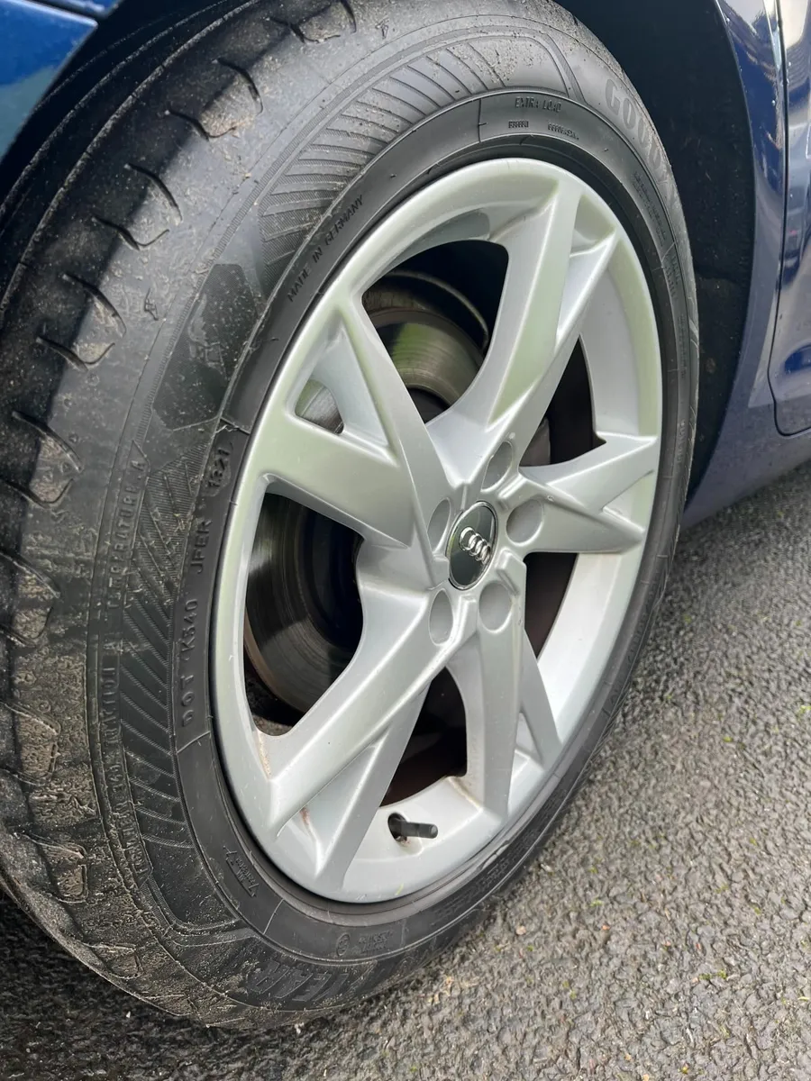 Audi A4 2.0TDI SPORT ULTRA AUTO 150PS 4 - Image 3