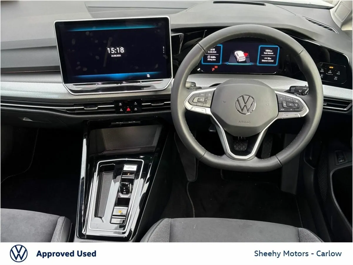 Volkswagen Golf GOLF STYLE 1.5 TSI PHEV 150HP - Image 2