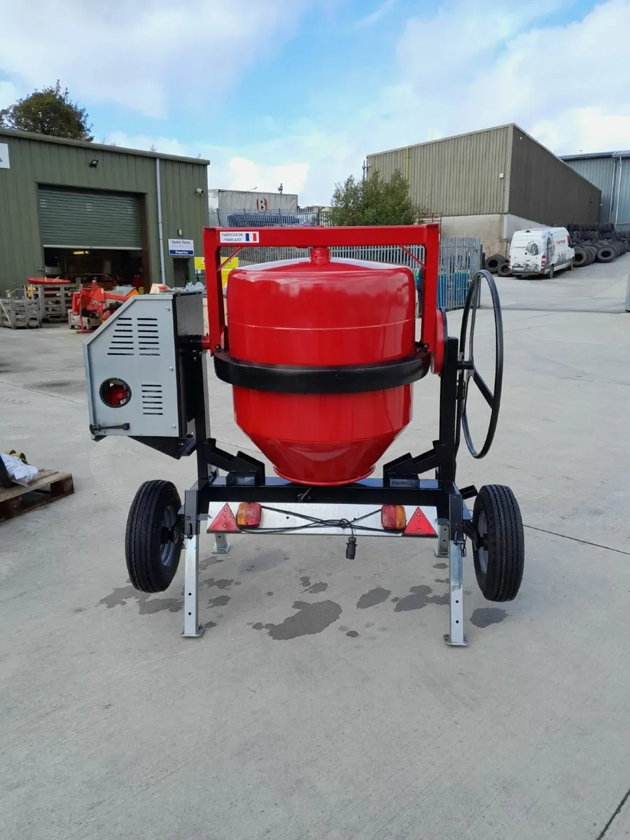 Fast Tow Cement Mixer - Image 3