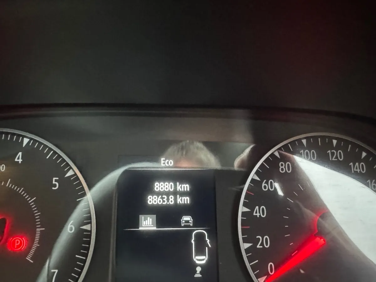 242 Dacia Sandero - Image 2