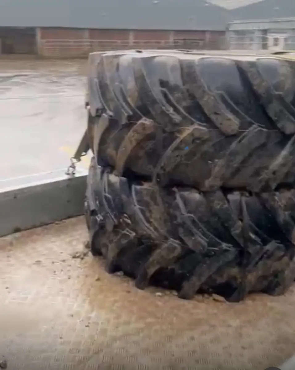 Tyres - Image 2