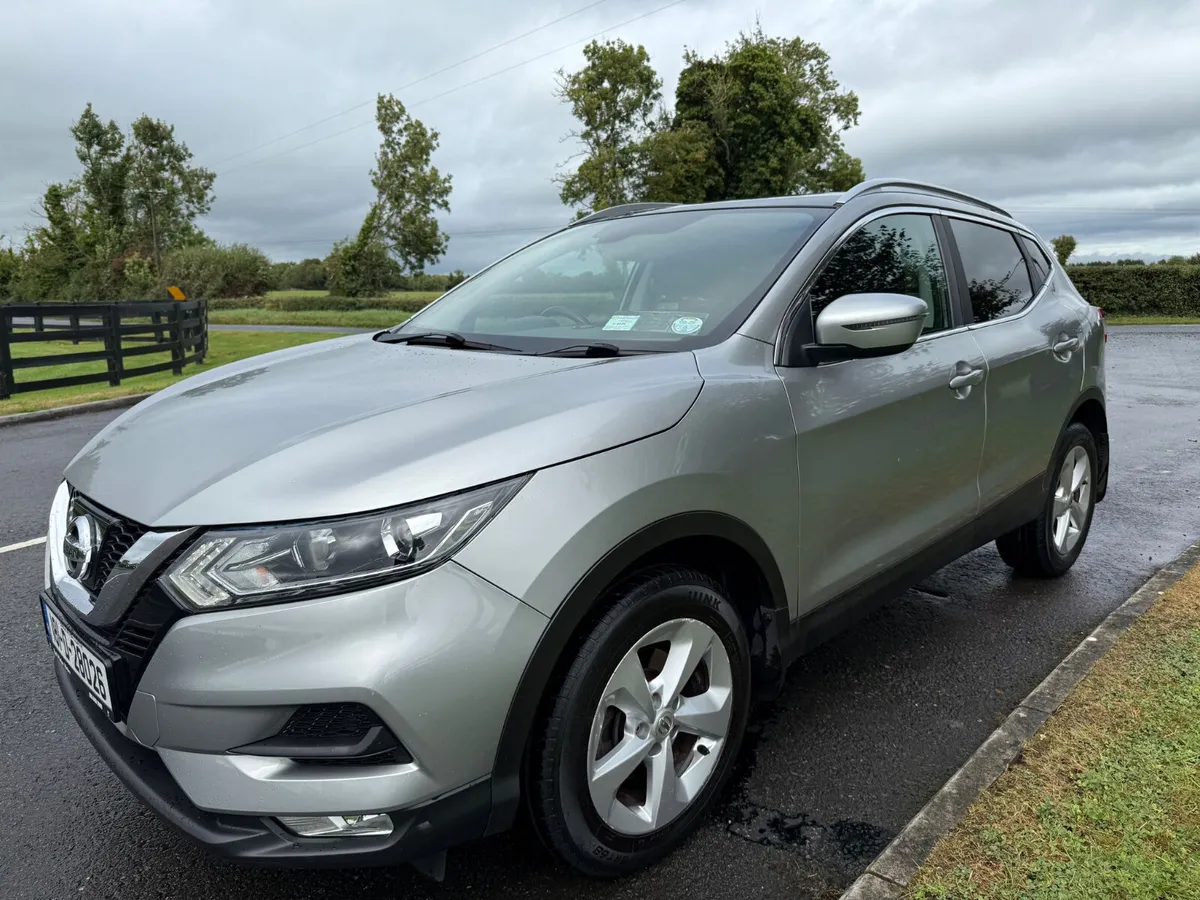 LOW MILEAGE HIGH SPEC SV MODEL - Image 3