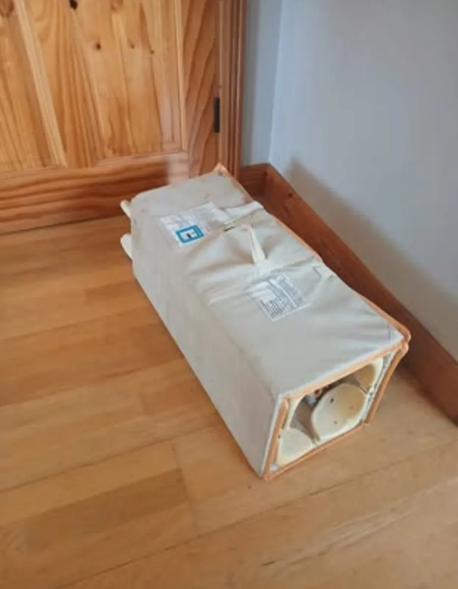 Travel Cot - Image 4