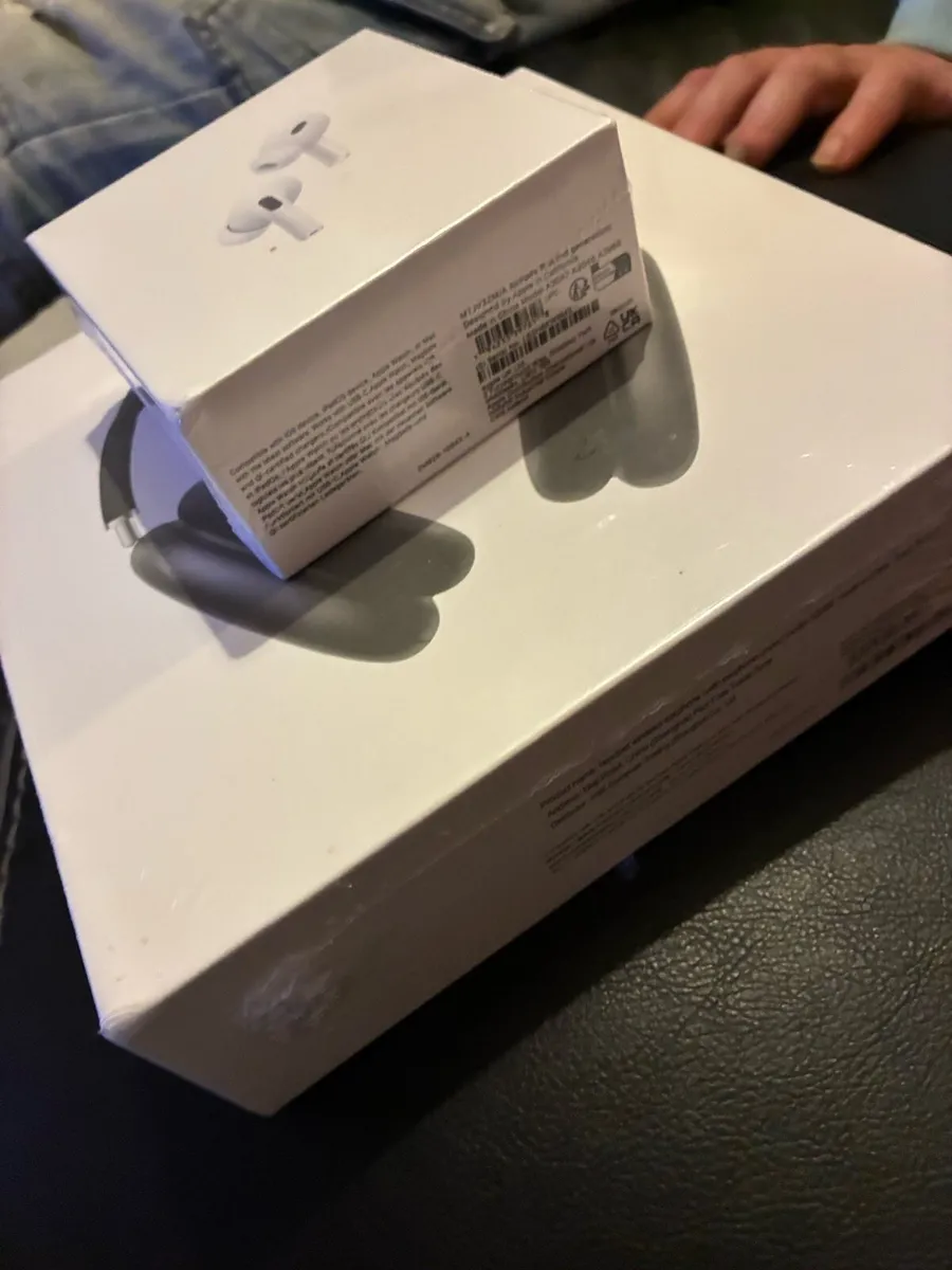 AirPod Max - Image 3