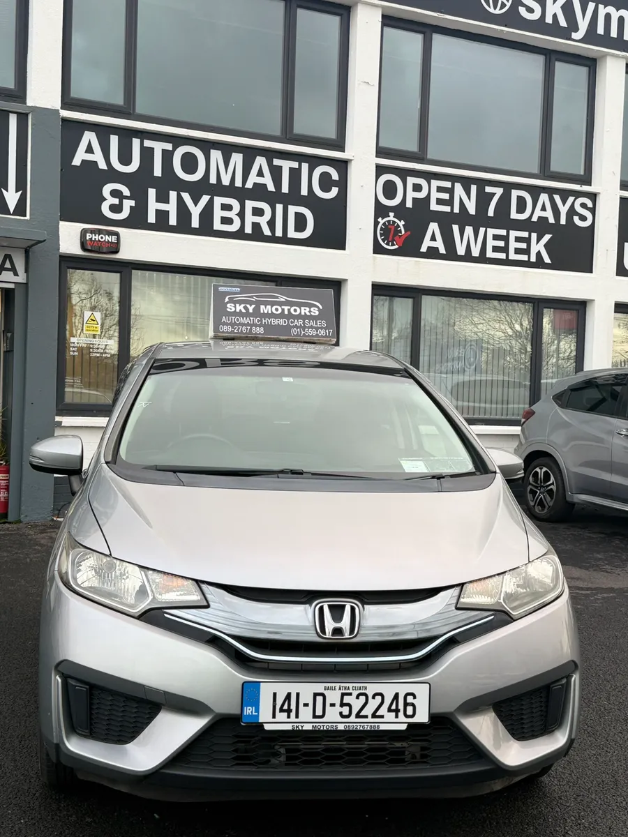 2014 Honda Jazz/Fit 1.5 Hybrid,Auto ,47K Miles - Image 2