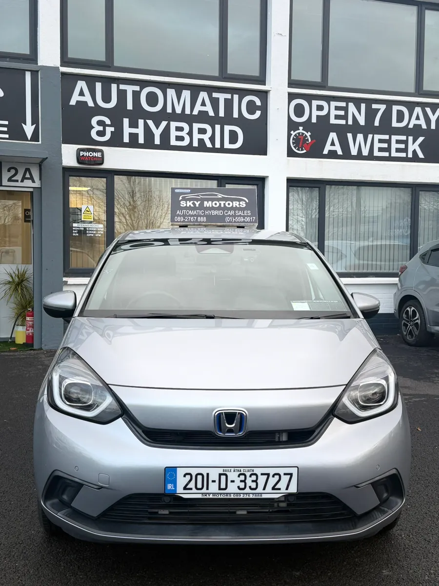 2020 Honda Jazz/Fit 1.5 Petrol Hybrid,Auto, 26K KM - Image 2