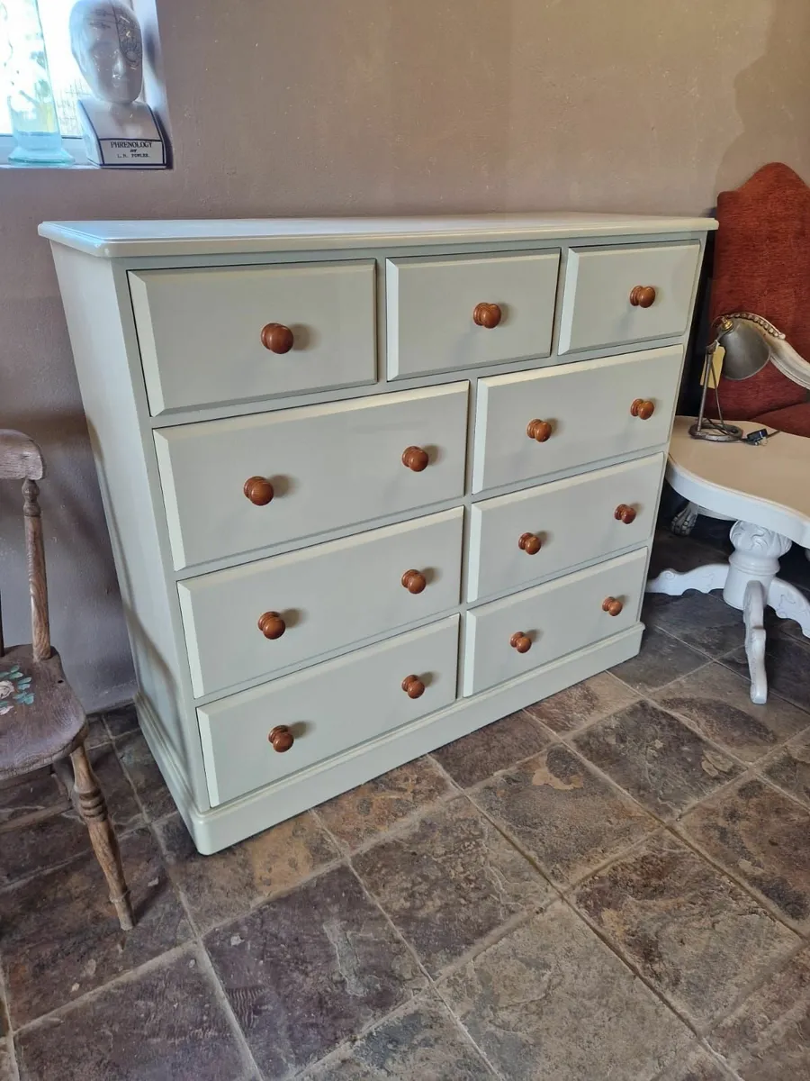 Large vintage pine chest of drawers, sage green - Image 2