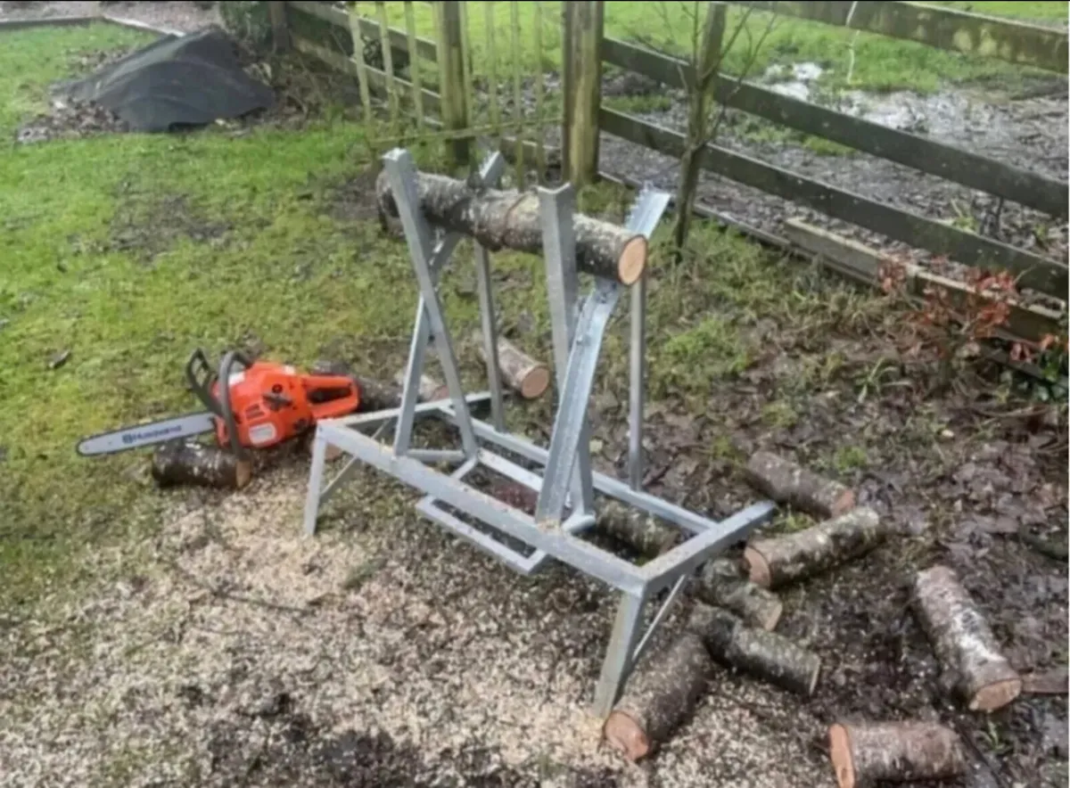 *LOG HOLDER * - Image 1