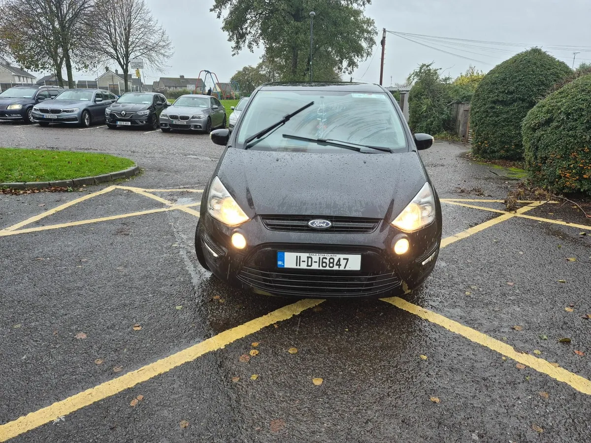 Ford S-Max 2011 - Image 1
