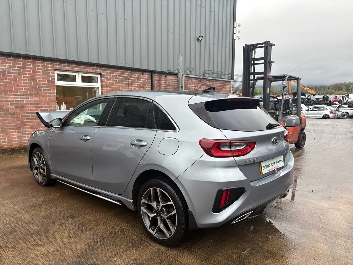 FOR BREAKING 2019 KIA CEED 1.4 Turbo Petrol Manual - Image 3