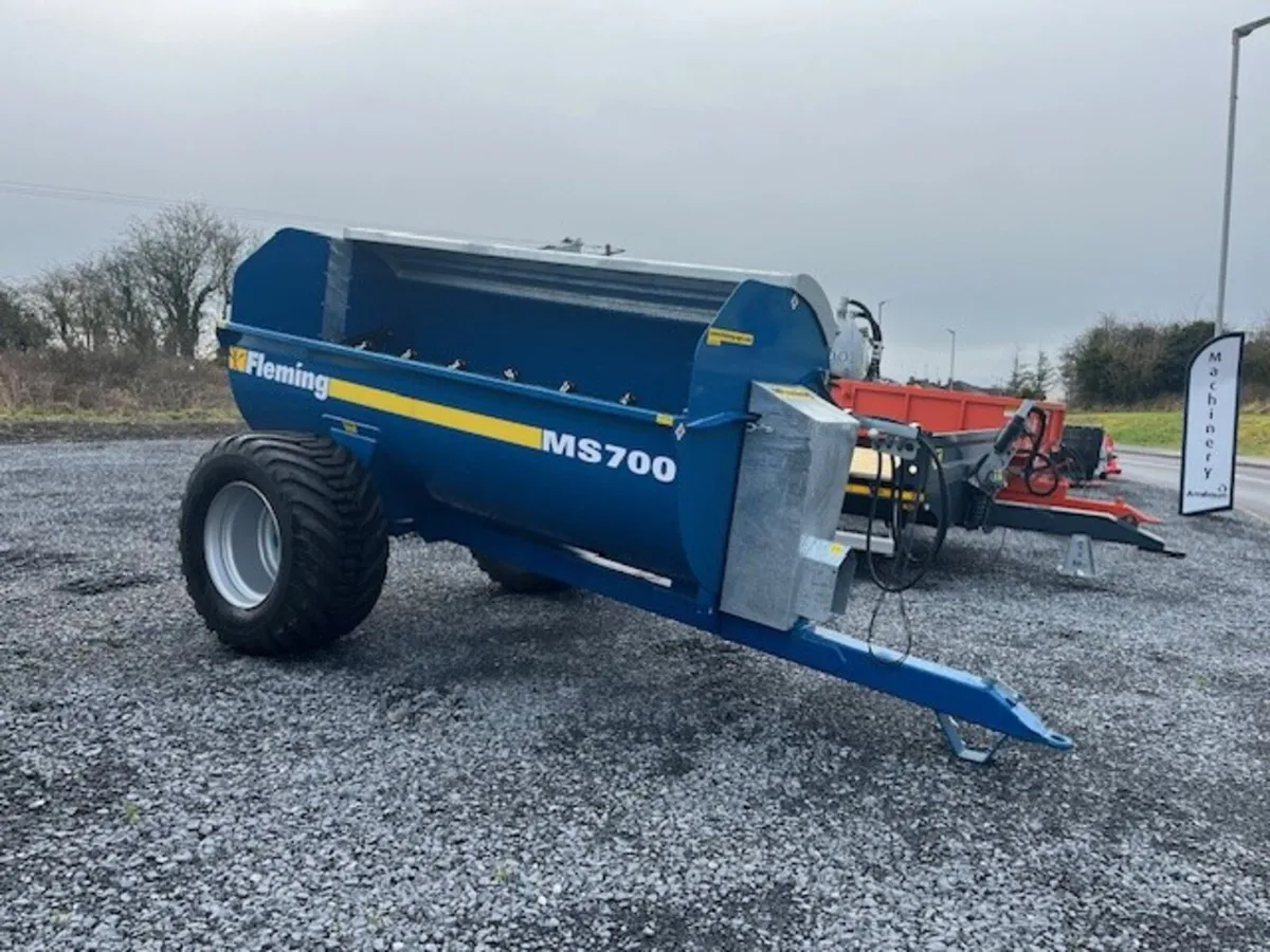 Fleming Muck Spreaders - Image 3