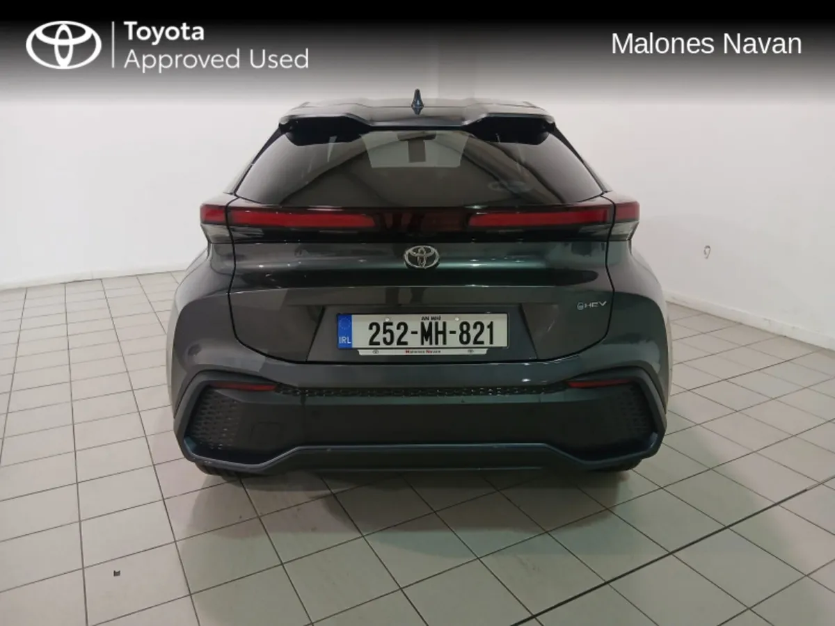 Toyota C-HR C-HR PHEV SPORT - Image 4