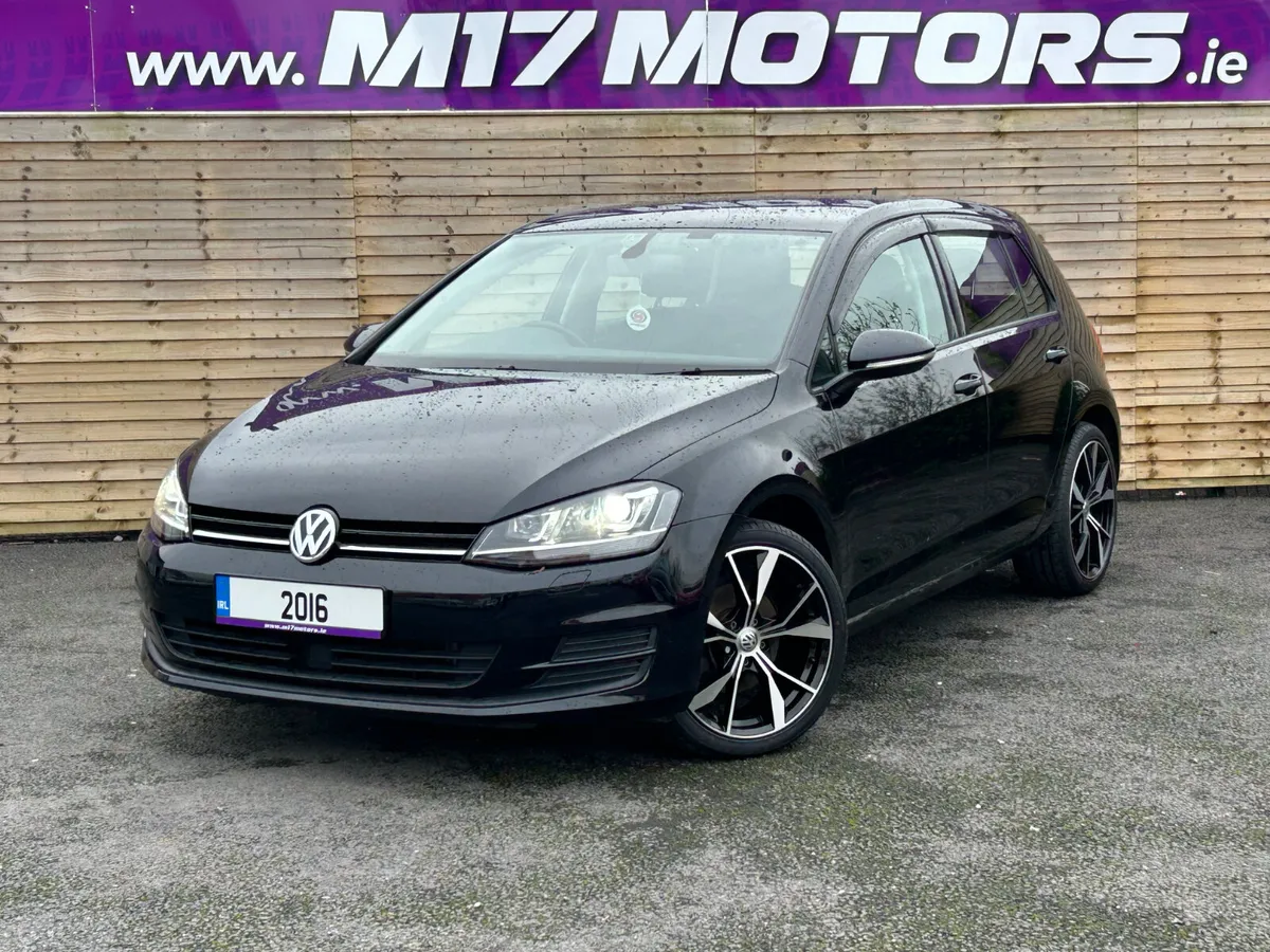 VOLKSWAGEN GOLF 40th EDITION - Image 2