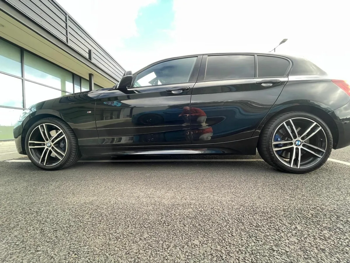 BMW 118D M-SPORT AUTO. LOW MILES. - Image 3