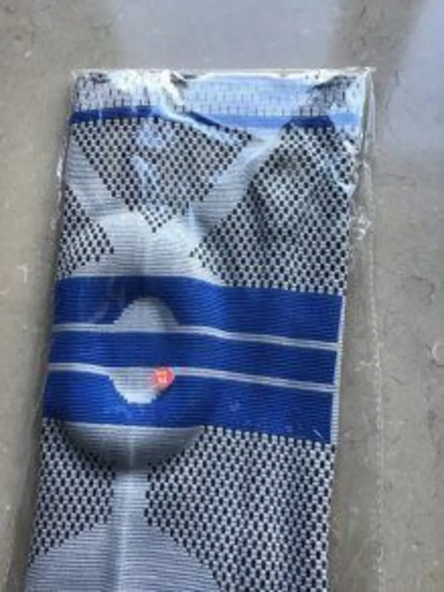 Silicone Spring Full Knee Support Brace