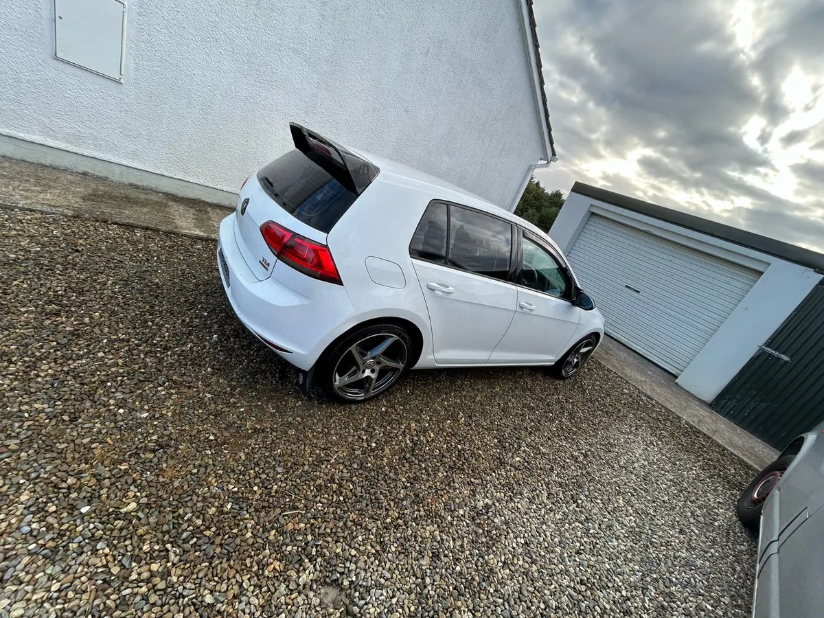 VOLKSWAGEN GOLF MK7 - Image 4