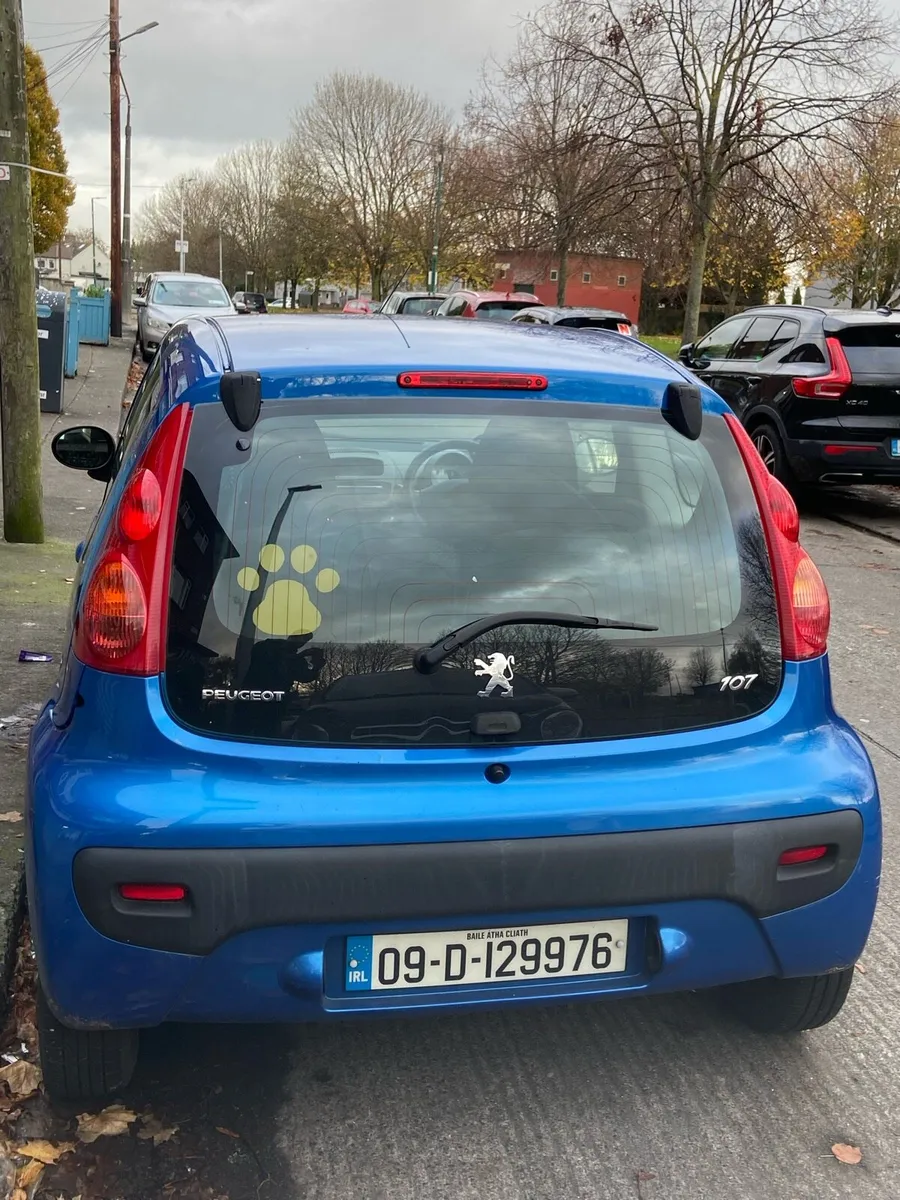 Peugeot 107 2009 - Image 2