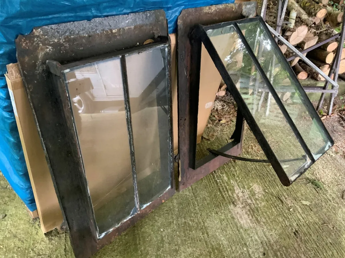 roof windows cast iron vintage - Image 2