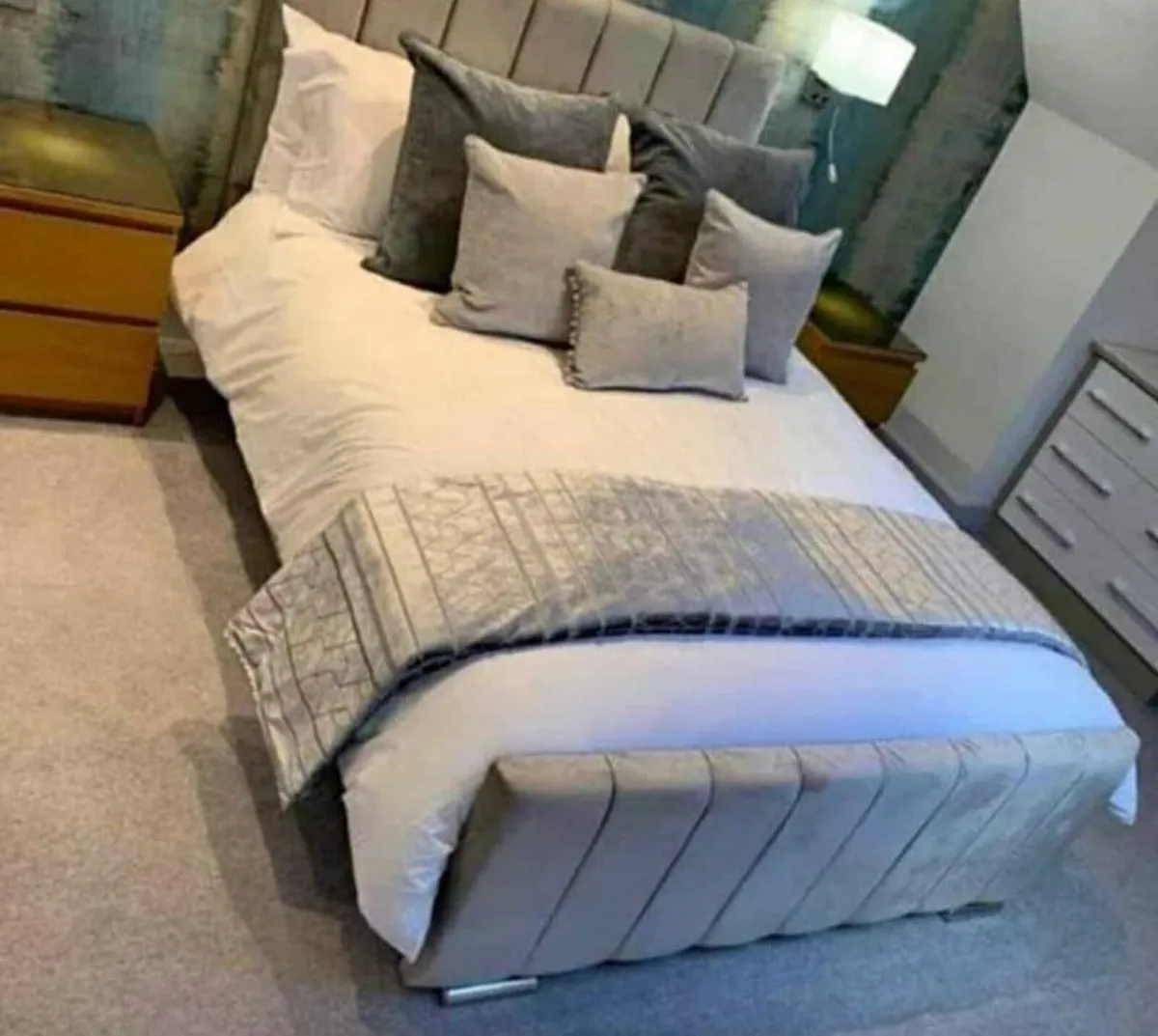 Frame beds - Image 1