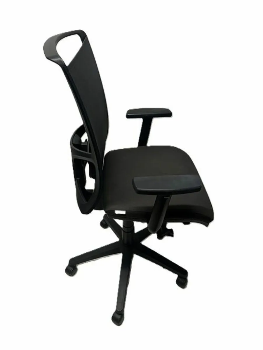 ♻️ Used Milani ZED Ergonomic Mesh Chair ♻️ - Image 2