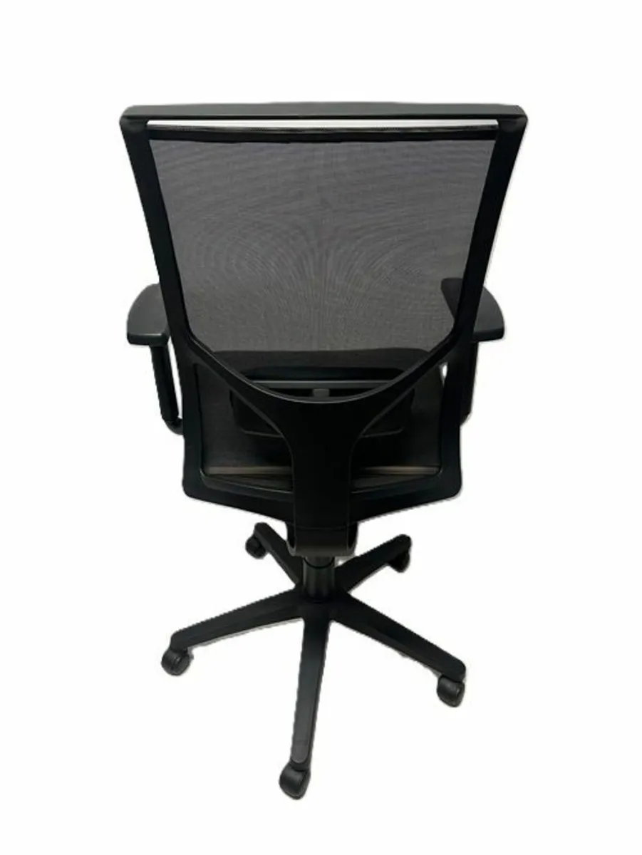 ♻️ Used Milani ZED Ergonomic Mesh Chair ♻️ - Image 3