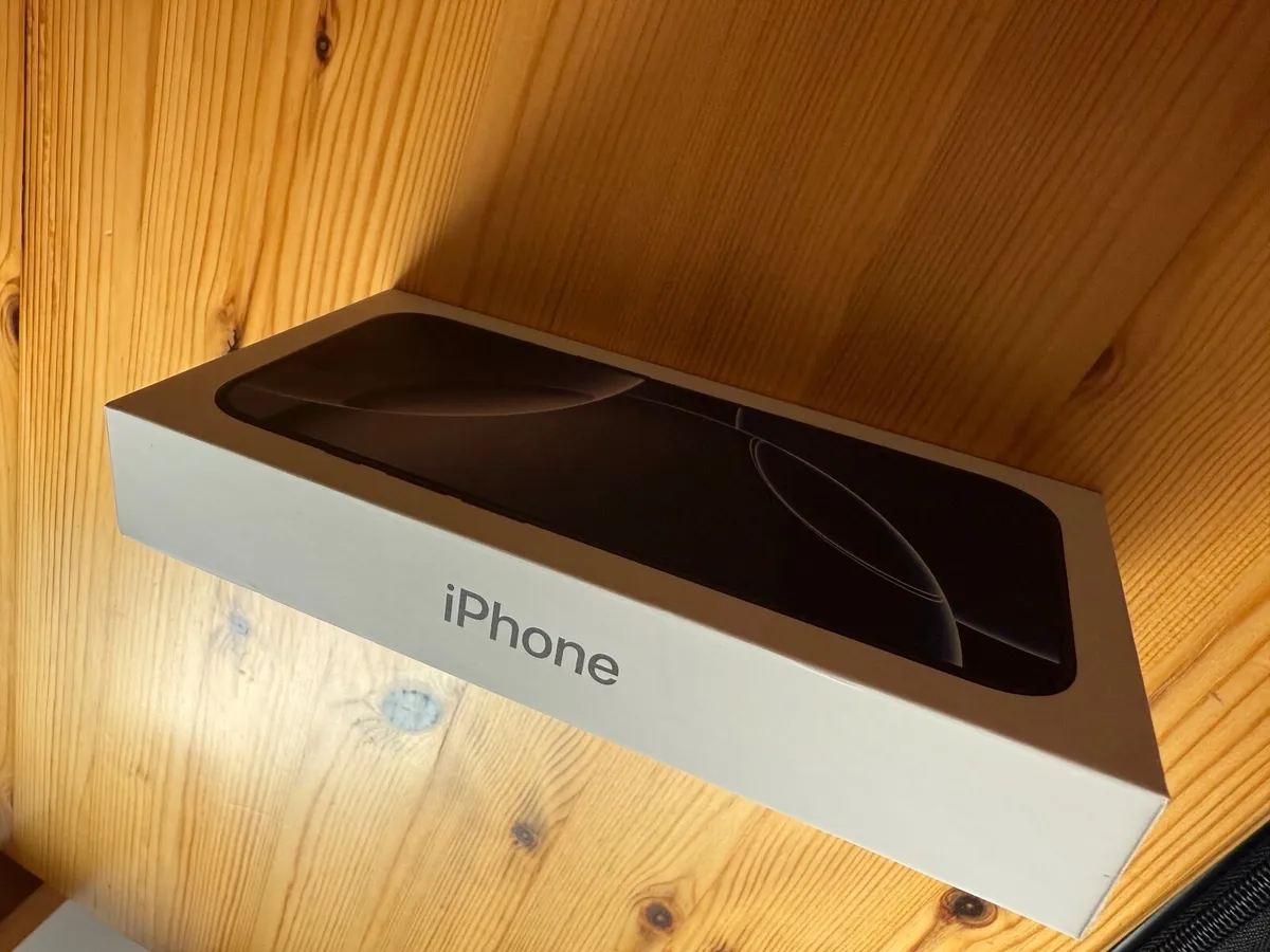 iPhone 16 Pro - Image 1