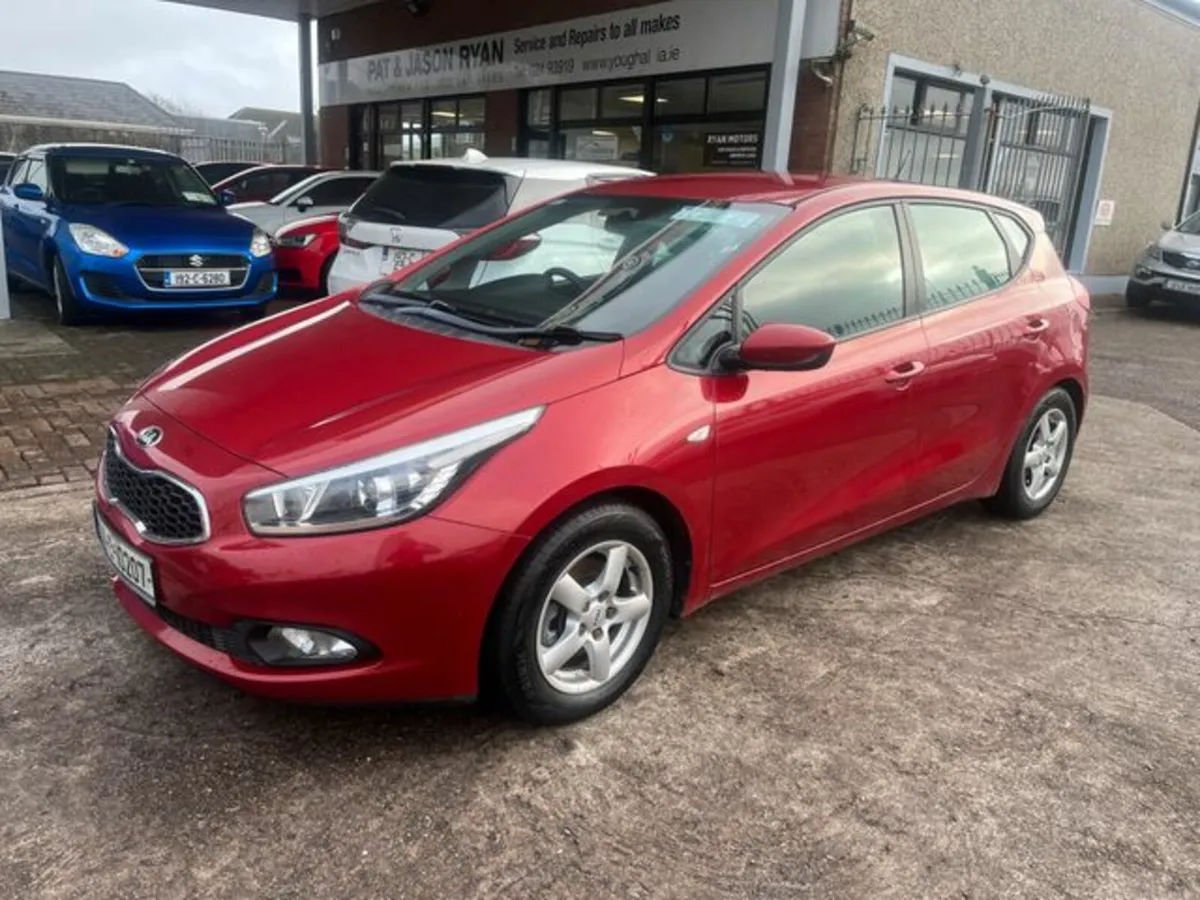 Kia Ceed 1.6 Crdi 1 Ecodynamics 5DR - Image 1