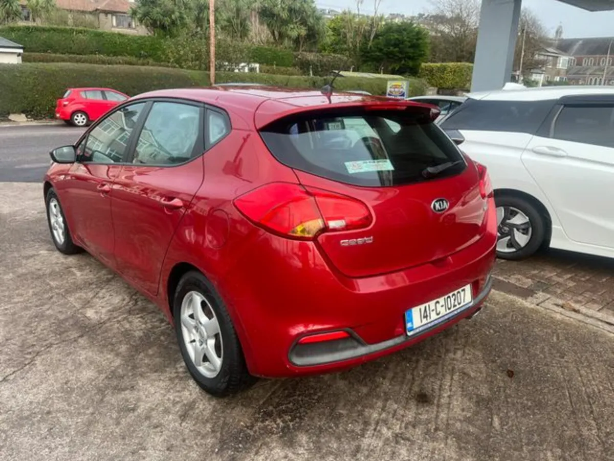 Kia Ceed 1.6 Crdi 1 Ecodynamics 5DR - Image 4