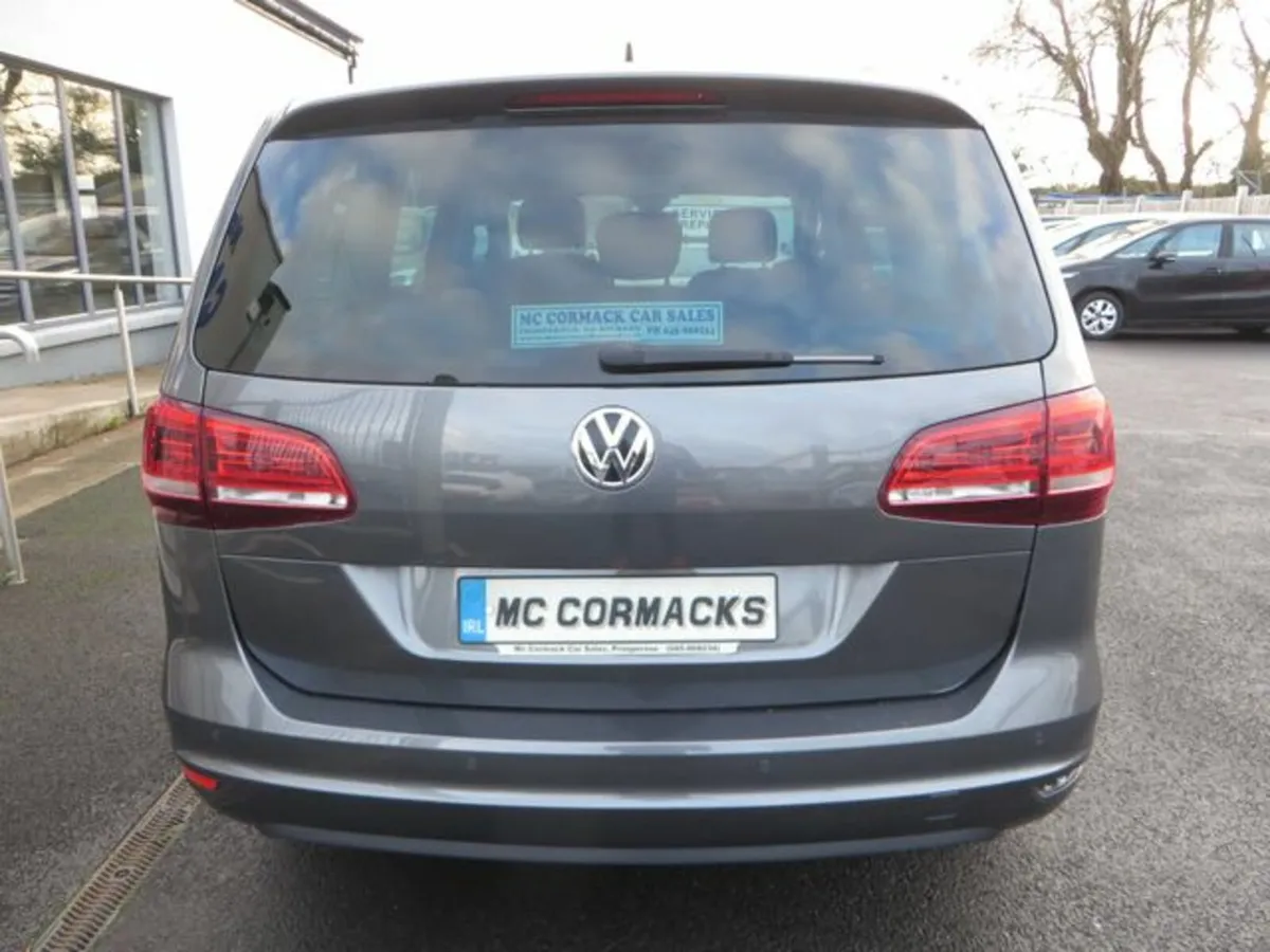 Volkswagen Sharan SE NAVIGATION TDI *7 SEATER* - Image 4