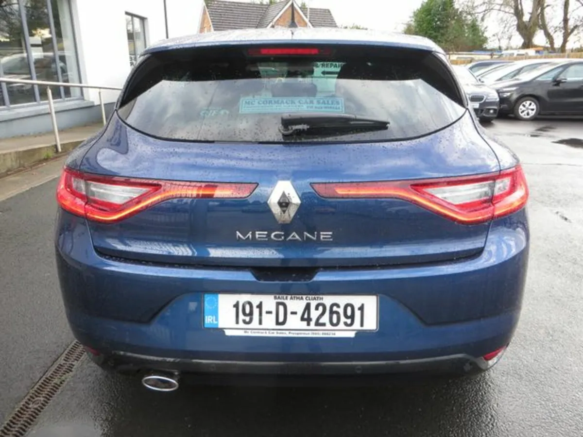 Renault Megane Iconic Blue DCI 115 MY1 4DR - Image 4