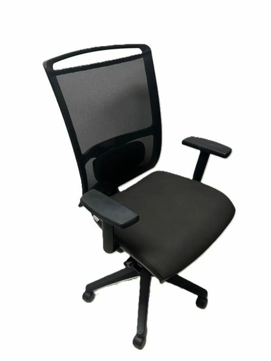 ♻️ Used Milani ZED Ergonomic Mesh Office Chair ♻️ - Image 1
