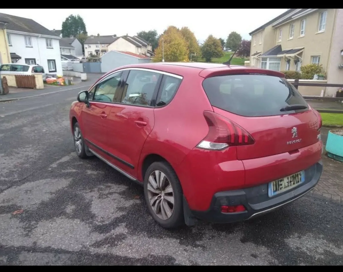 2014 Automatic Peugeot 3008 - Image 2