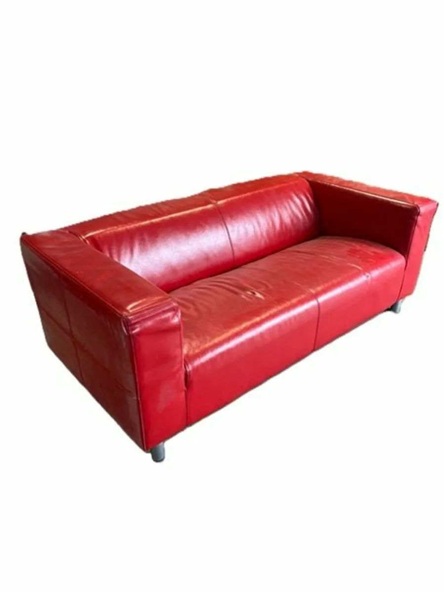 ♻️ Used Red Leather 2 Seater Sofa ♻️