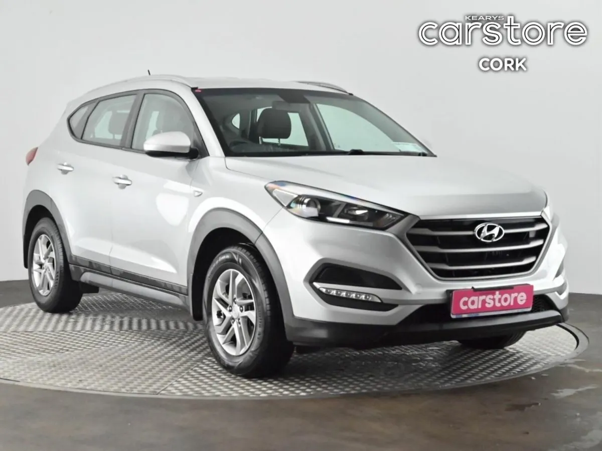 Hyundai Tucson 1.7 D Executive SE - Image 1