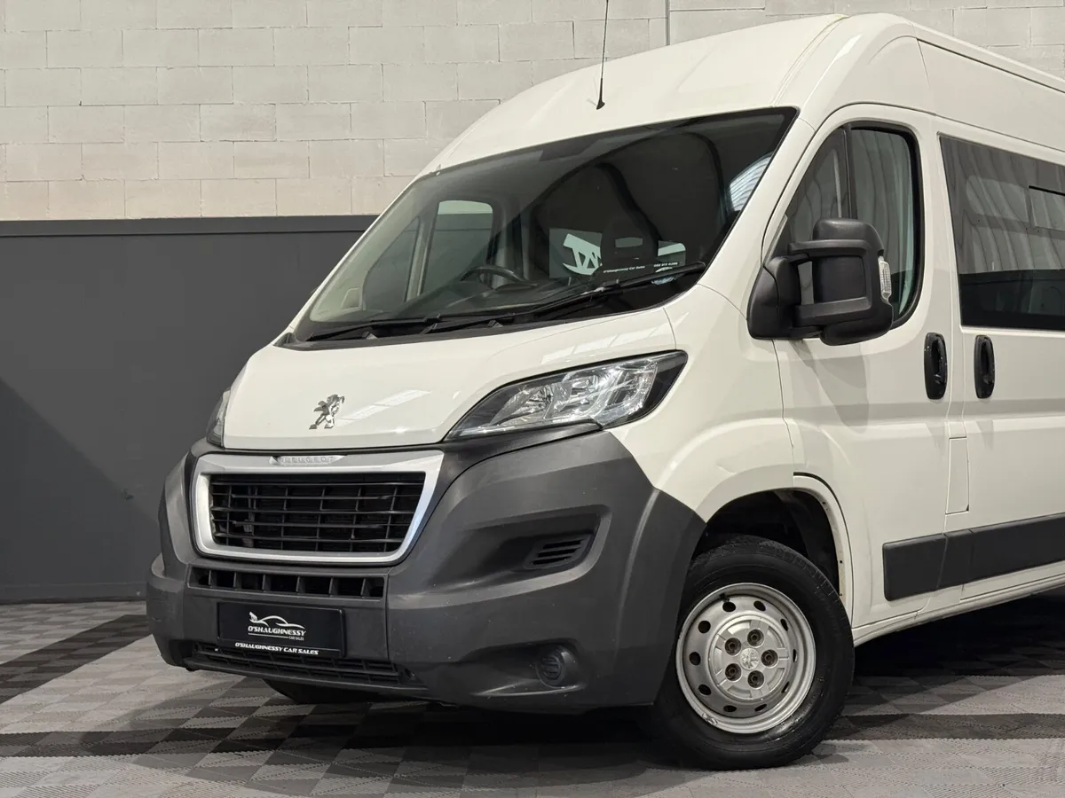 Peugeot Boxer 2018 7 SEAT CREWCAB NEW DOE €12950 + - Image 4