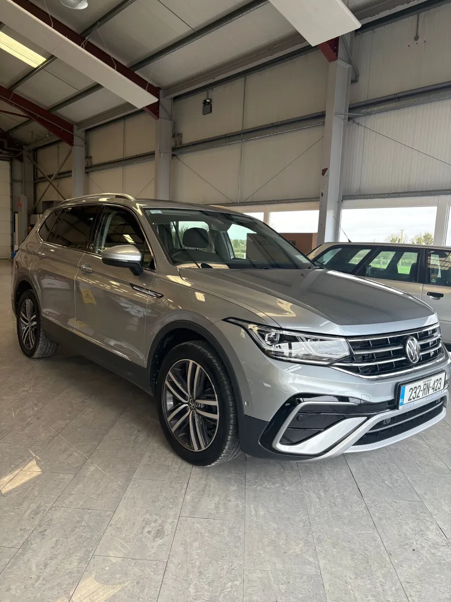 Volkswagen Tiguan 2023 - Image 1