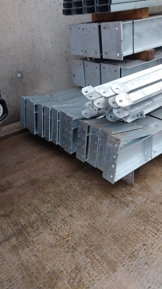 100x50x16 shed - Image 3